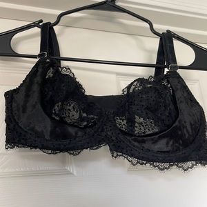 Victoria’s Secret Dream Angels bra